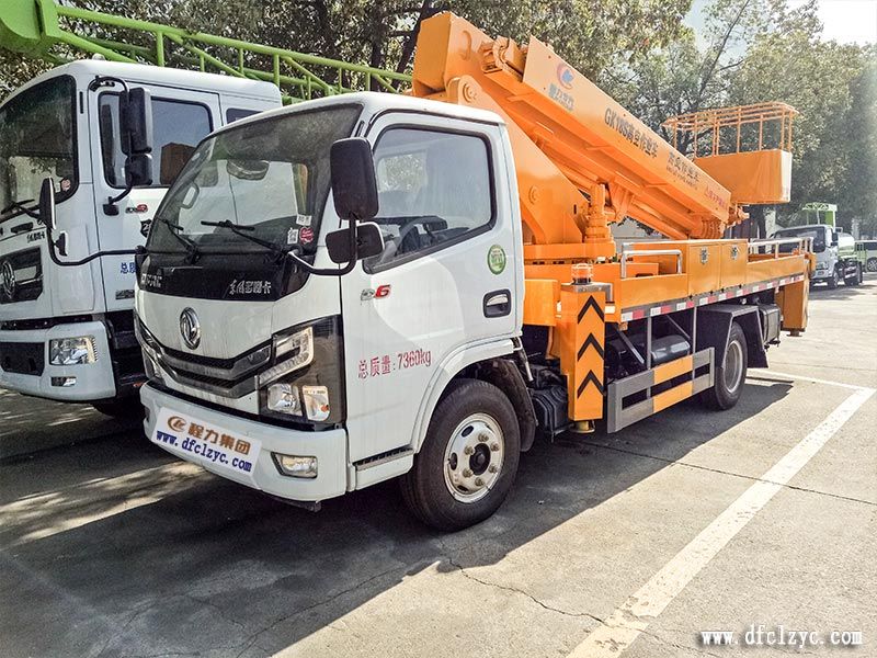 程力國六東風(fēng)小多利卡高空作業(yè)車