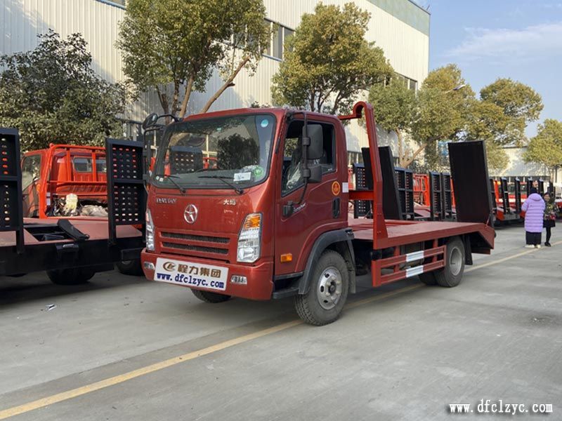 程力集團大運平板運輸車 程力集團大運平板運輸車