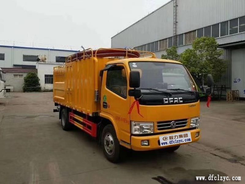 湖北程力東風多利卡污水處理車