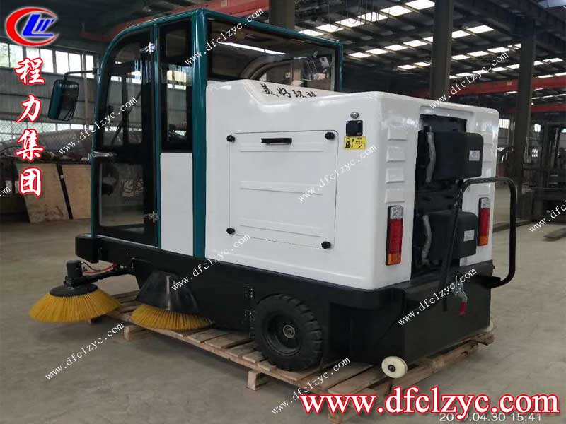 湖北程力集團(tuán)