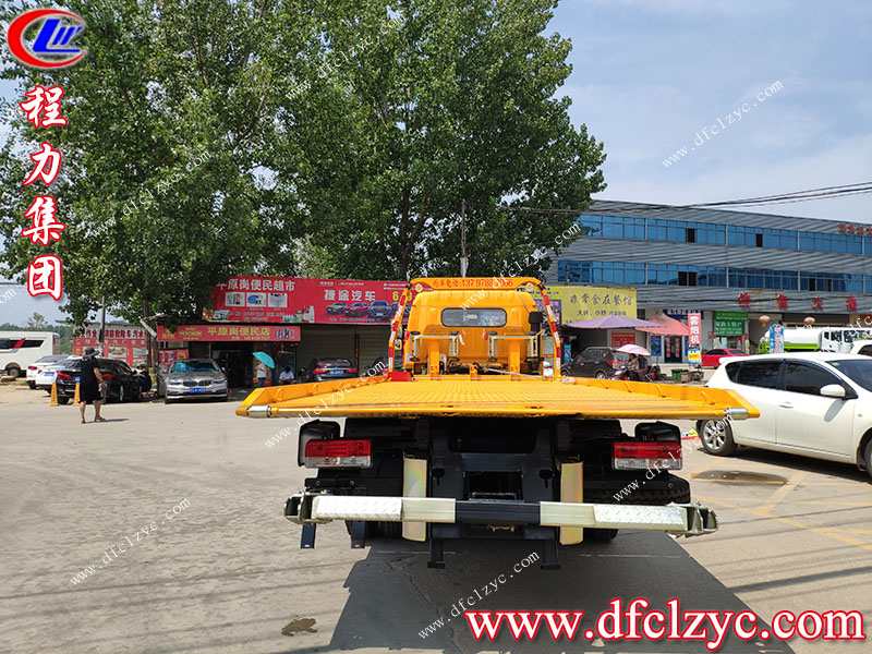 程力集團東風D8清障車