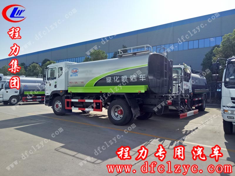 湖北程力專(zhuān)用汽車(chē)有限公司東風(fēng)D9灑水車(chē)